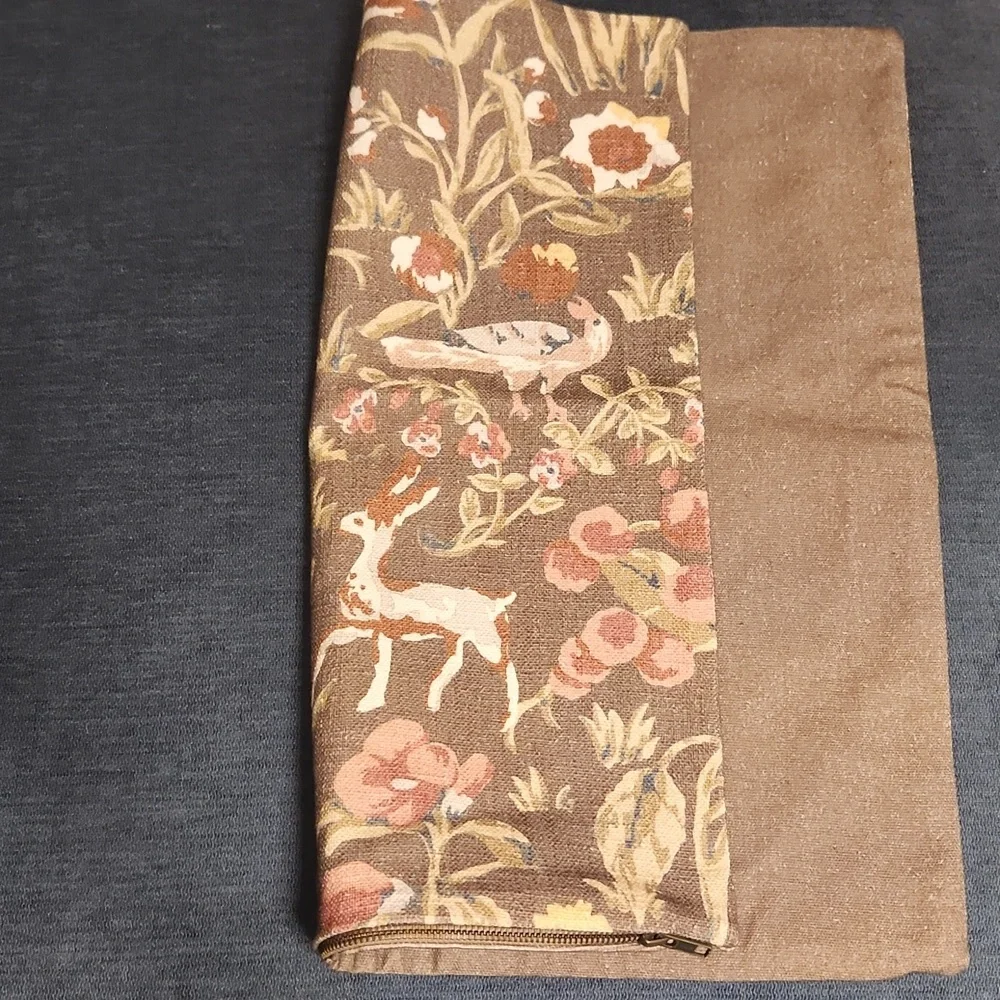 Pair Of West Elm Olive Green Animal Birds Print Decorative Pillow Cover 20